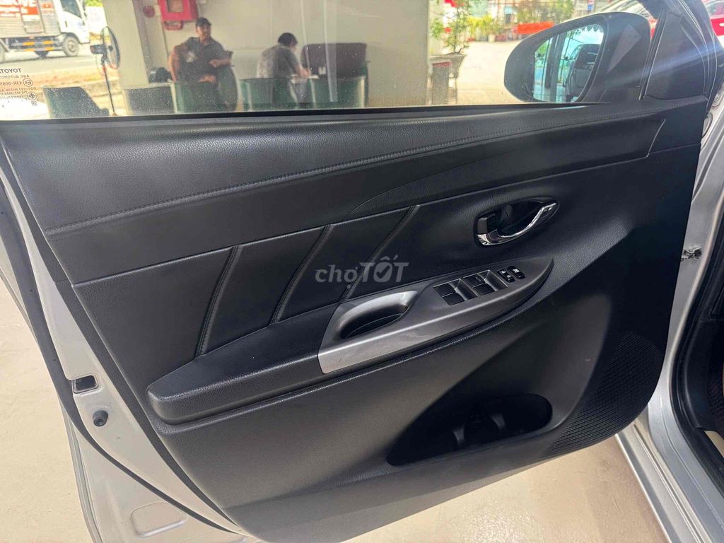 Toyota Yaris 2015 1.5G số tự động zin đẹp nhiều đồ. Mua bán Ô tô tại Thành phố Thủ Đức Tp Hồ Chí Minh được đăng bởi Vinh  Xe Toyota Cũ Mới Chính Hãng HCM  hình 6