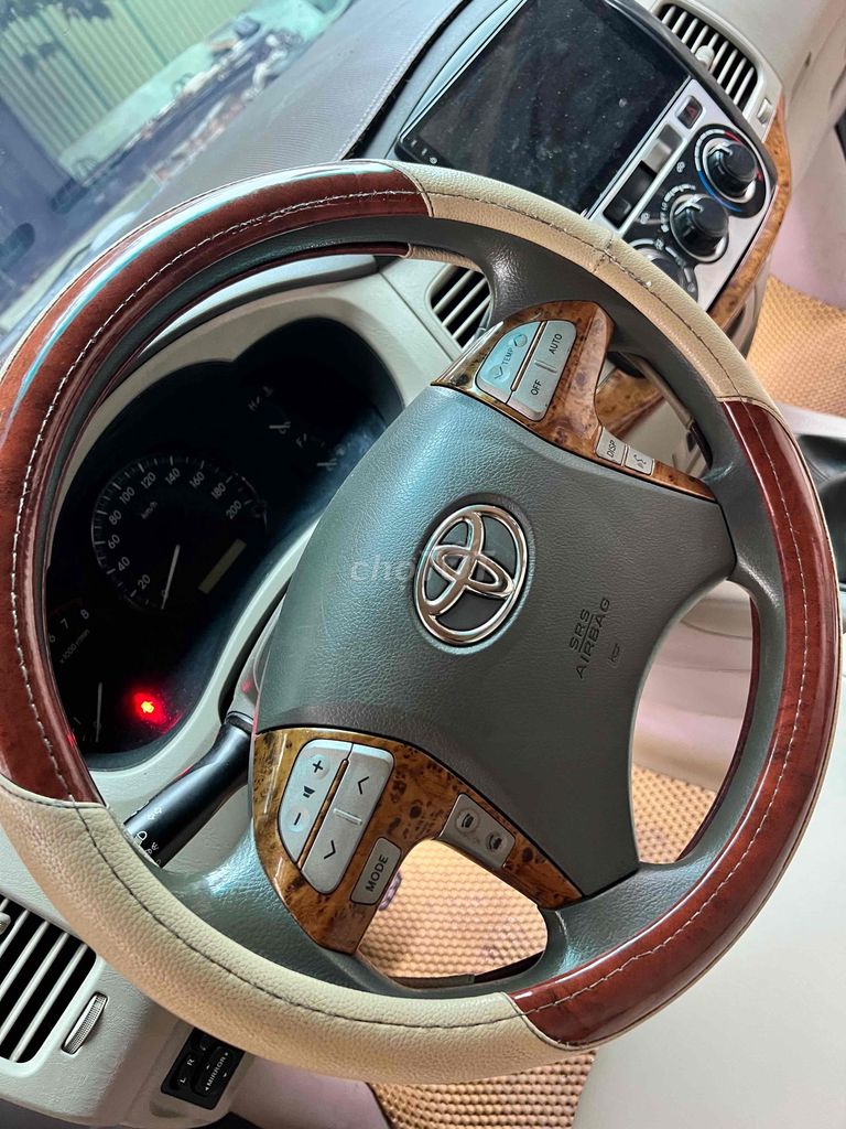 Toyota Innova 2014 -2.0E xe Chuẩn gia đình xịn. Mua bán Ô tô tại Thị xã Tân Uyên Bình Dương được đăng bởi oto bay quynh  hình 5