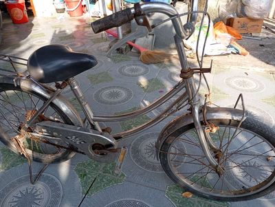 Xe đạp trẻ em Inox Bạc 20 inch. Mua bán Xe đạp tại Huyện Kiến Thuỵ Hải Phòng được đăng bởi Nguyễn Văn Vương