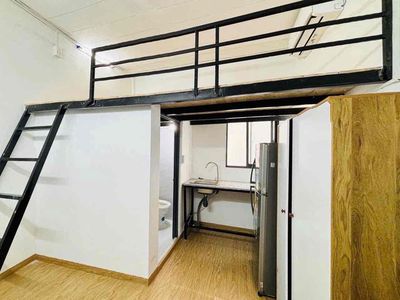 Phòng duplex full nội thất cửa sổ đón nắng