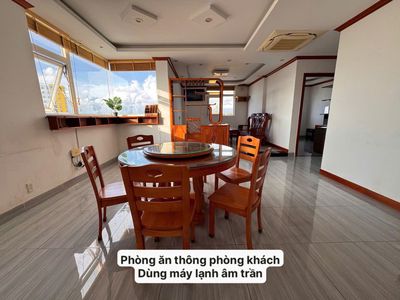 Cho thuê căn góc 3 phòng ngủ view Quận 1 full nội thất cao cấp