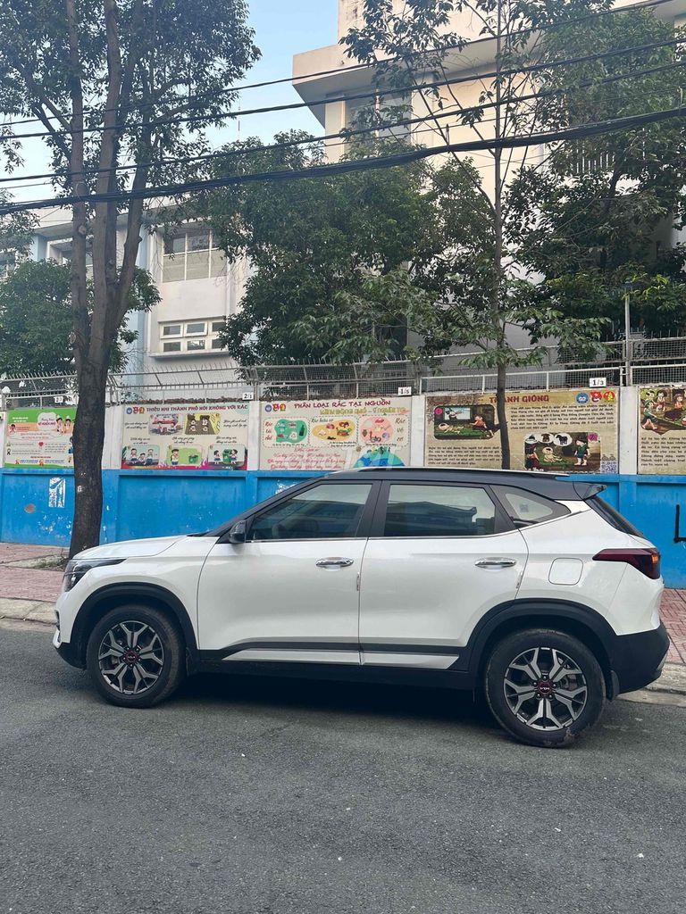 Kia Seltos 2022 Luxury 1.4 AT - 18000 km. Mua bán Ô tô tại Quận 6 Tp Hồ Chí Minh được đăng bởi bình hình 1