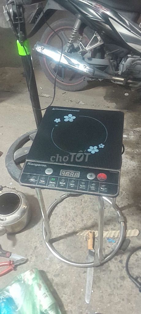 Bếp từ Kangaroo Đen còn mới. Mua bán Bếp, lò, đồ điện nhà bếp tại undefined undefined được đăng bởi Bich Vân hình 1