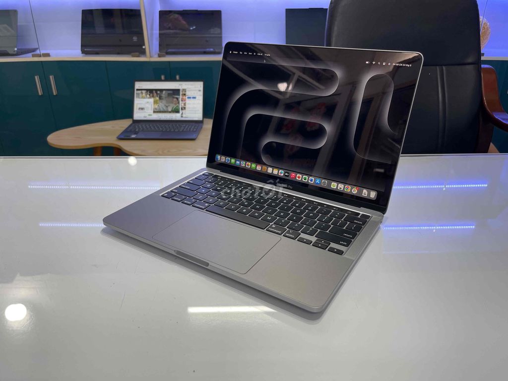 Laptop Apple Macbook Pro M2 13.3 inch 8GB/256GB. Mua bán Laptop tại Quận Ninh Kiều Cần Thơ được đăng bởi HOÀNG MAI STORE hình 1