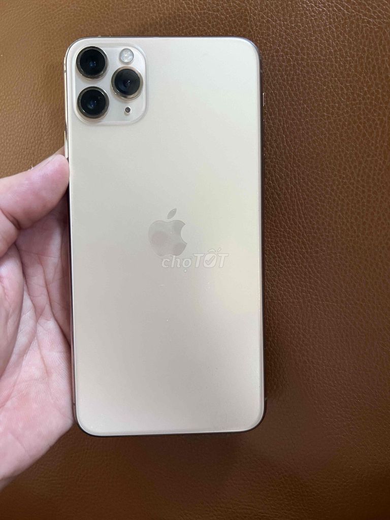 Apple iPhone 11 Pro Max Vàng. Mua bán Điện thoại tại Huyện Hóc Môn Tp Hồ Chí Minh được đăng bởi minh hoàng hình 1
