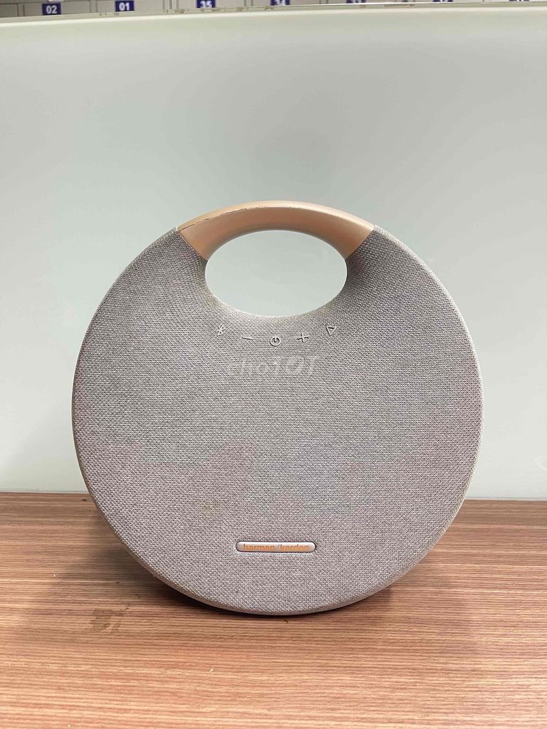 Loa Bluetooth Harman Kardon Onyx Studio 6 Xám. Mua bán Tivi, Âm thanh tại Quận Ninh Kiều Cần Thơ được đăng bởi Nguyễn Minh Thuận hình 1