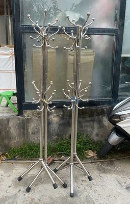 Cây treo quần áo, móc mũ. Mua bán Nội thất, đồ gia dụng khác tại Quận Cẩm Lệ Đà Nẵng được đăng bởi Trần thuỳ dung