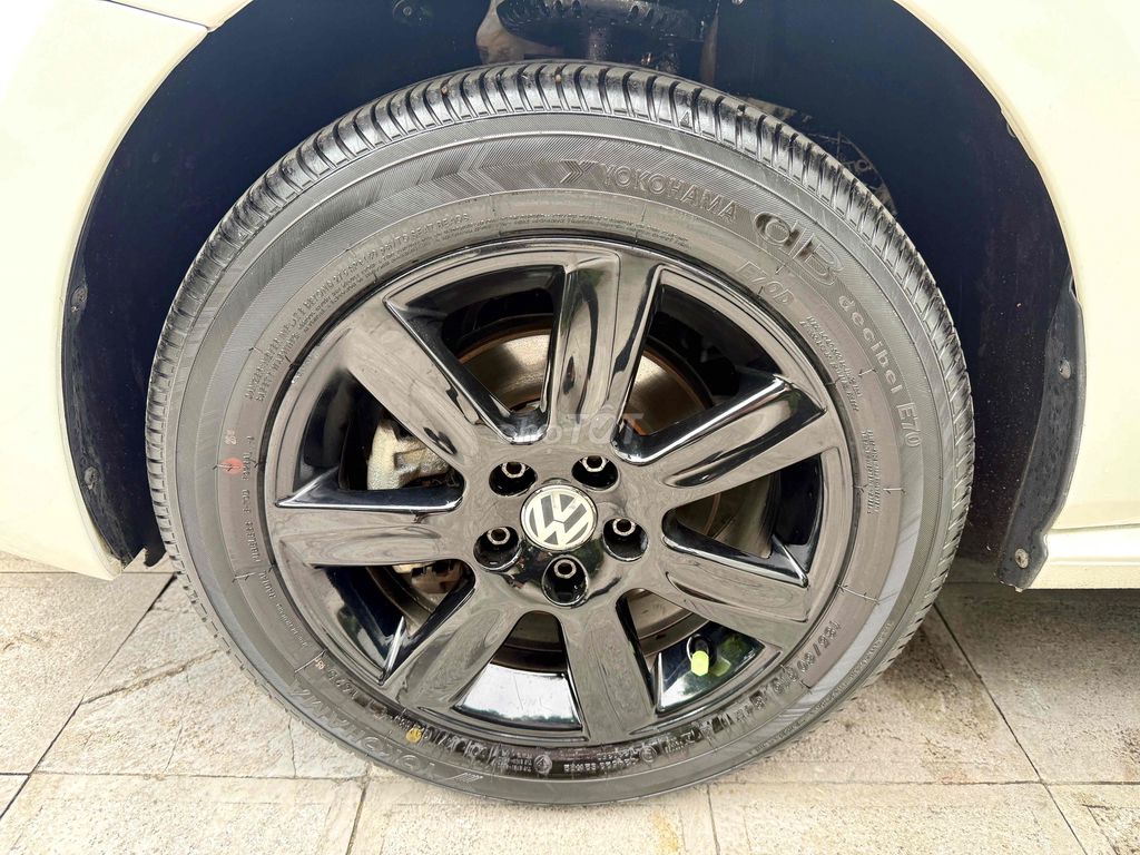 Volkswagen Polo 1.6 AT 2015. Mua bán Ô tô tại Quận Long Biên Hà Nội được đăng bởi Thế Anh hình 18