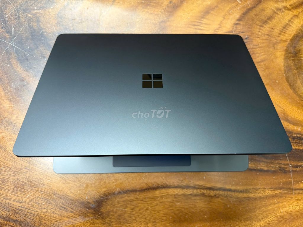 Surface Laptop 7 Snapdragon X Plus 13.8in 16G/512G. Mua bán Laptop tại Quận Tân Bình Tp Hồ Chí Minh được đăng bởi Nguyễn Phi triều hình 1