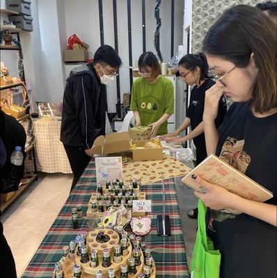 Quản lý - Trợ lý vận hành CH Handmade Quận 10 (Nữ)