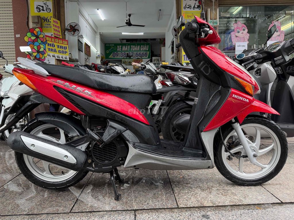 cần tiền bán gấp xe chính chủ biển số thành phố. Mua bán Xe máy tại Quận Tân Phú Tp Hồ Chí Minh được đăng bởi   Toàn Giàu  hình 4