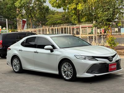 Toyota Camry 2.5Q 2020 (ĐK 2021) - Giá TL