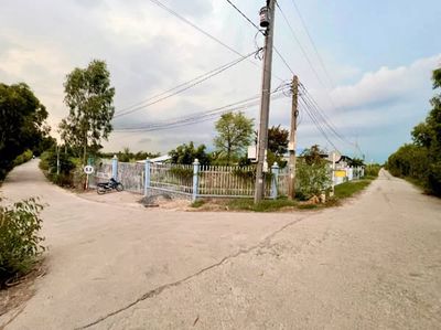 Mỹ Thạnh Tây - Đức Huệ - Long An   cần bán 460m2 toàn bộ thổ cư. Mua bán đất tại Huyện Đức Huệ Long An được đăng bởi Long Lưu