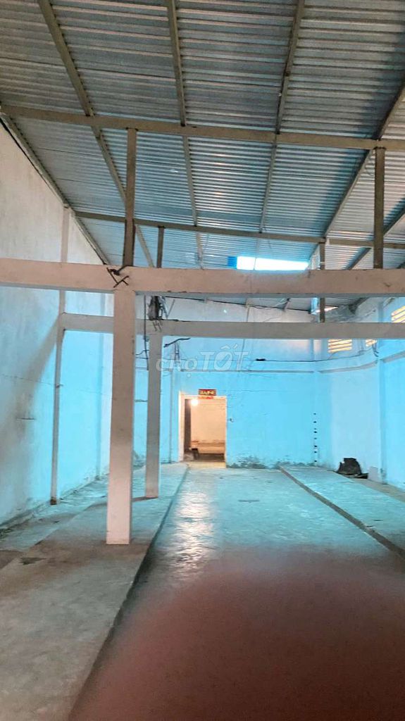 cho thuê kho 10x25 , hợp đồng 10 năm 