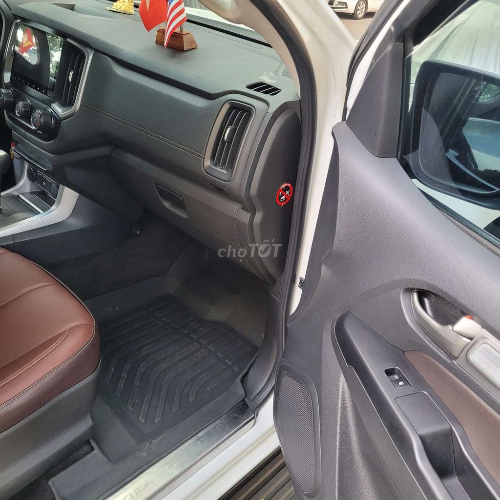 Chevrolet Trailblazer 2018 1 cầu 62000 km. Mua bán Ô tô tại Thành phố Thủ Đức Tp Hồ Chí Minh được đăng bởi Xuân Khánh  hình 6