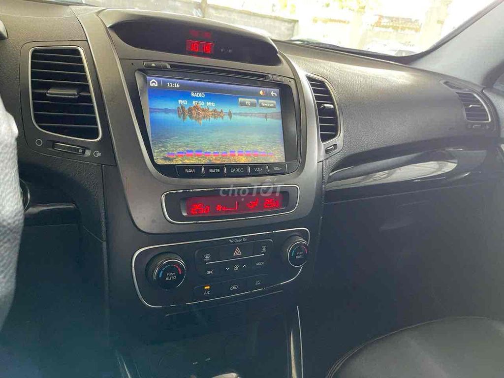 Kia Sorento 7 chỗ màu Xám. Mua bán Ô tô tại Thành phố Thủ Đức Tp Hồ Chí Minh được đăng bởi SƠN hình 4