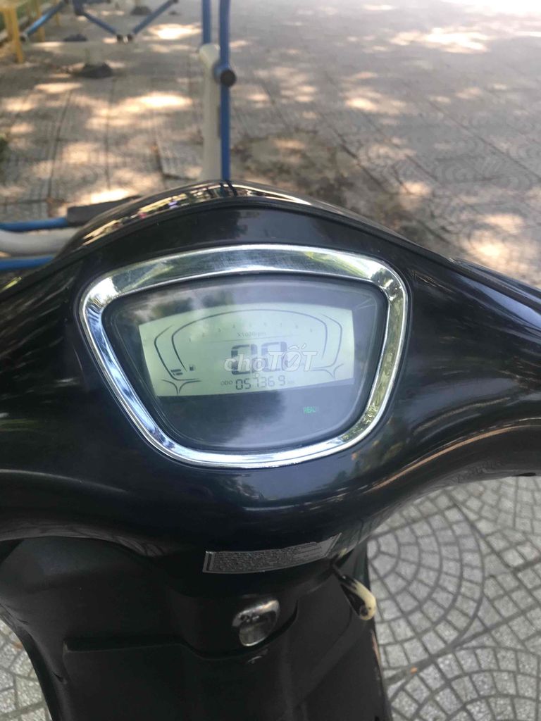 Vespa 50cc 2024 Серый СССD 43 Дананг