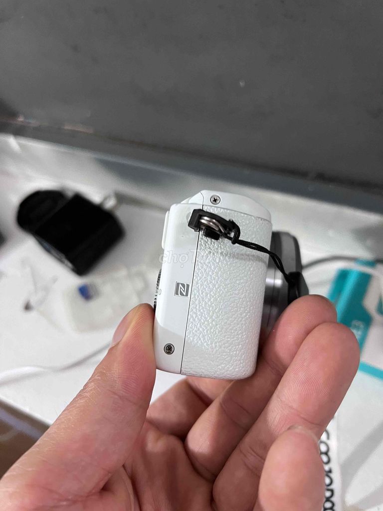 Máy ảnh Sony A5100 Trắng. Mua bán Máy ảnh, Máy quay tại Thành phố Phúc Yên Vĩnh Phúc được đăng bởi Tuyen Huy hình 1