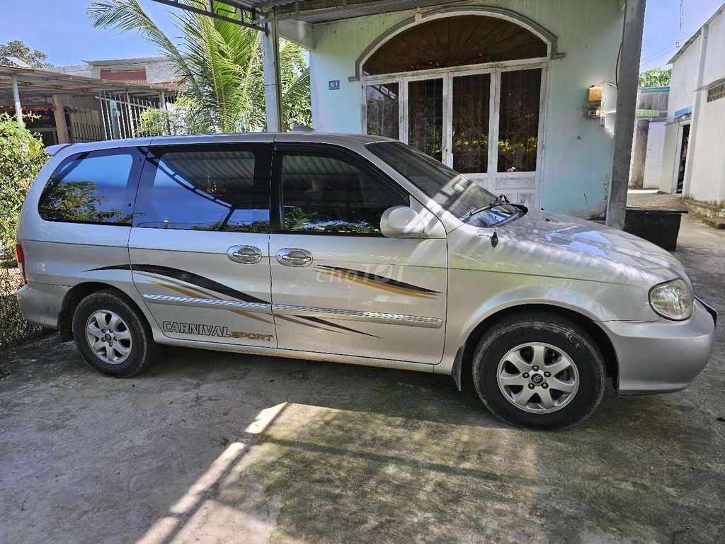 2 con carnival gia đình chạy kỹ. Mua bán Ô tô tại Huyện Tân Phú Đồng Nai được đăng bởi Cưng Phạm  hình 1