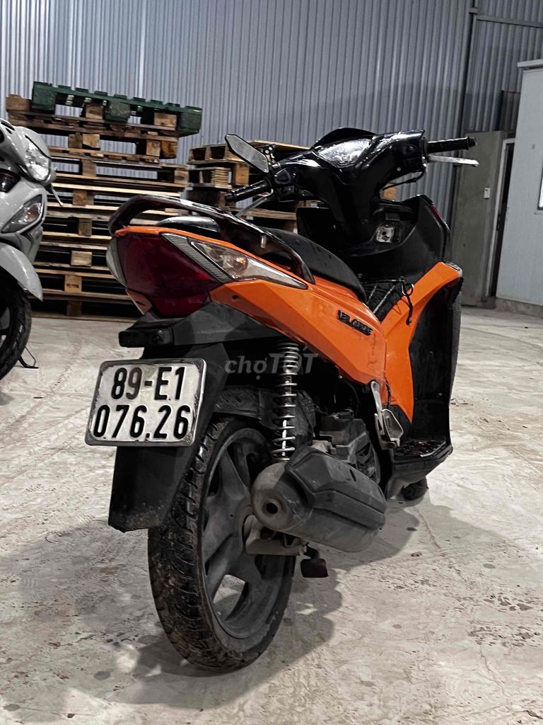 Honda Air Blade 2012 оранжево-черный, номера Хынгйен