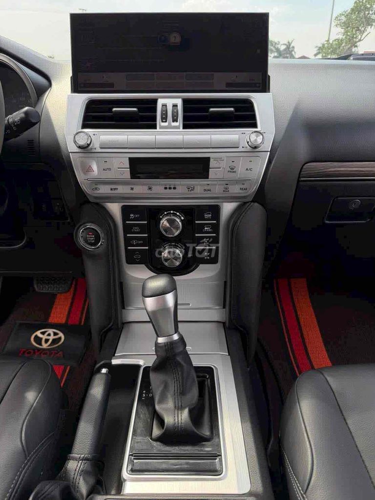 Toyota Prado VX 2014 Nhập khẩu Đen