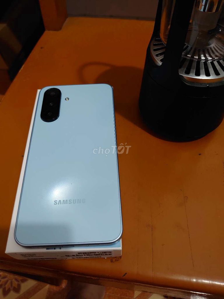 Samsung Galaxy A17 8GB/128GB Xanh. Mua bán Điện thoại tại Thành phố Ninh Bình Ninh Bình được đăng bởi vũ văn sơn hình 1