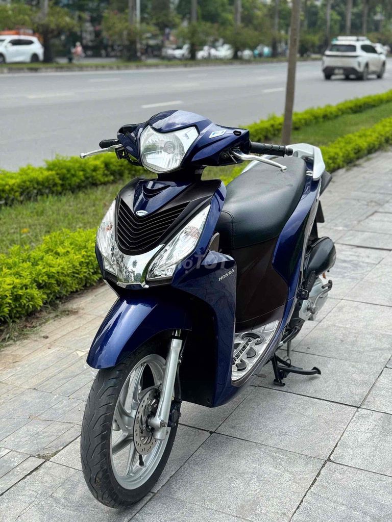 Honda Vision, синий, оригинальный скутер