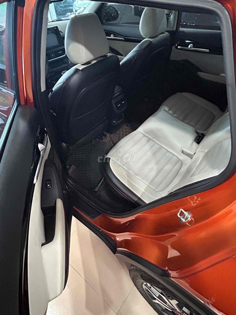 Kia Seltos 2021 Premium 1.4 AT - 67000 km