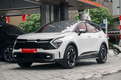KIA Sportage X-line Signature Trắng 32040 km