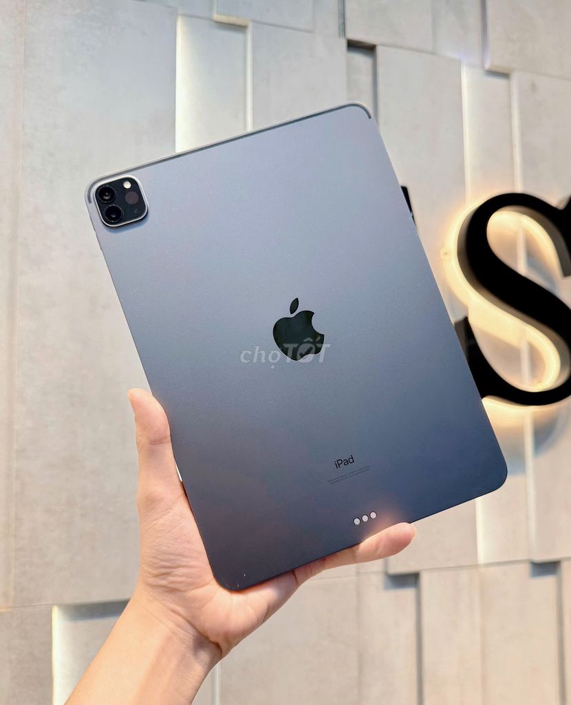  iPad Pro 2020 128GB Xám Zin nguyên Bản . Mua bán Máy tính bảng tại Quận Thanh Khê Đà Nẵng được đăng bởi Thiện Lê TShop 16 Lê Đình Lý hình 1