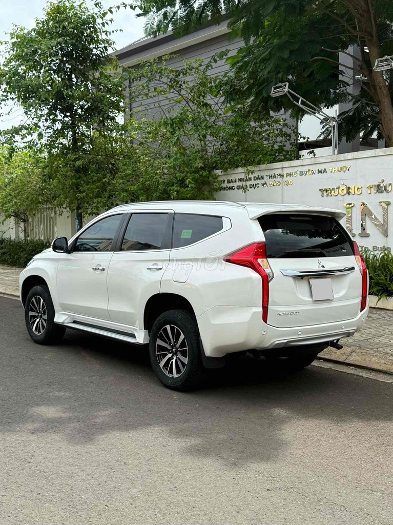 Mitsubishi Pajero Sport 2019 số sàn máy dầu 1 chủ. Mua bán Ô tô tại Thành phố Buôn Ma Thuột Đắk Lắk được đăng bởi Nguyễn duy dương hình 4