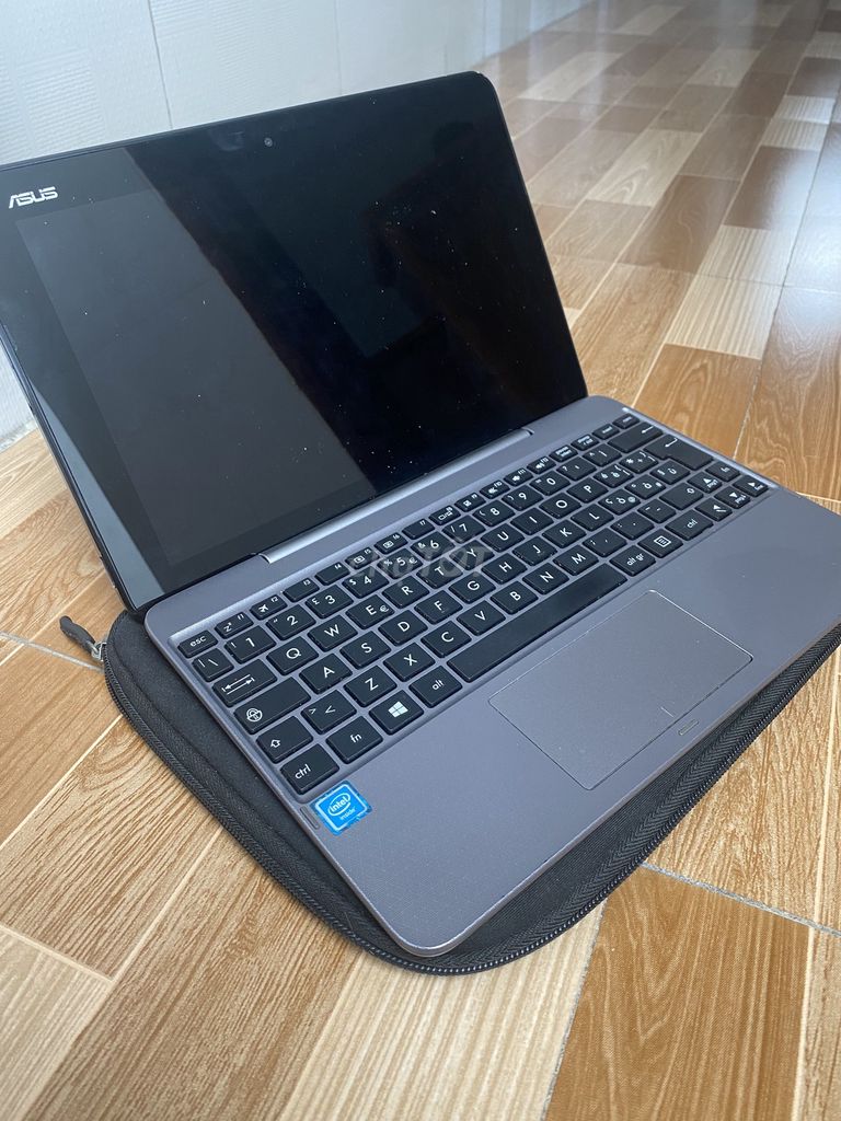 Laptop lai tablet cảm ứng ASUS 10 inch nhỏ gọn 99%. Mua bán Laptop tại Thành phố Dĩ An Bình Dương được đăng bởi A Khánh hình 1