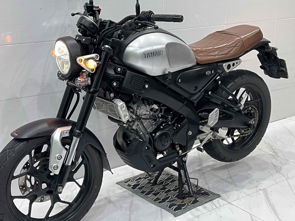 xsr155 cần bán. Mua bán Xe máy tại Quận 8 Tp Hồ Chí Minh được đăng bởi Trần Hoàng  hình 2