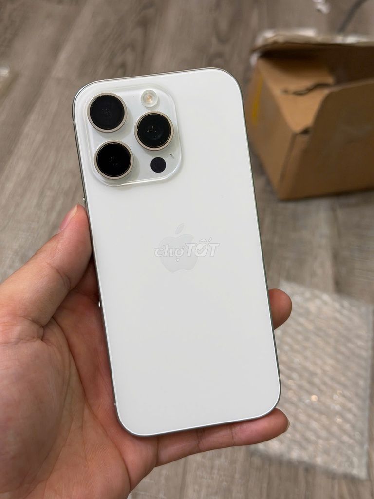 🤡iphone 16 pro quốc tế 128gb zin nguyên có khay. Mua bán Điện thoại tại Quận Thanh Xuân Hà Nội được đăng bởi Thành Vũ Mobile hình 1