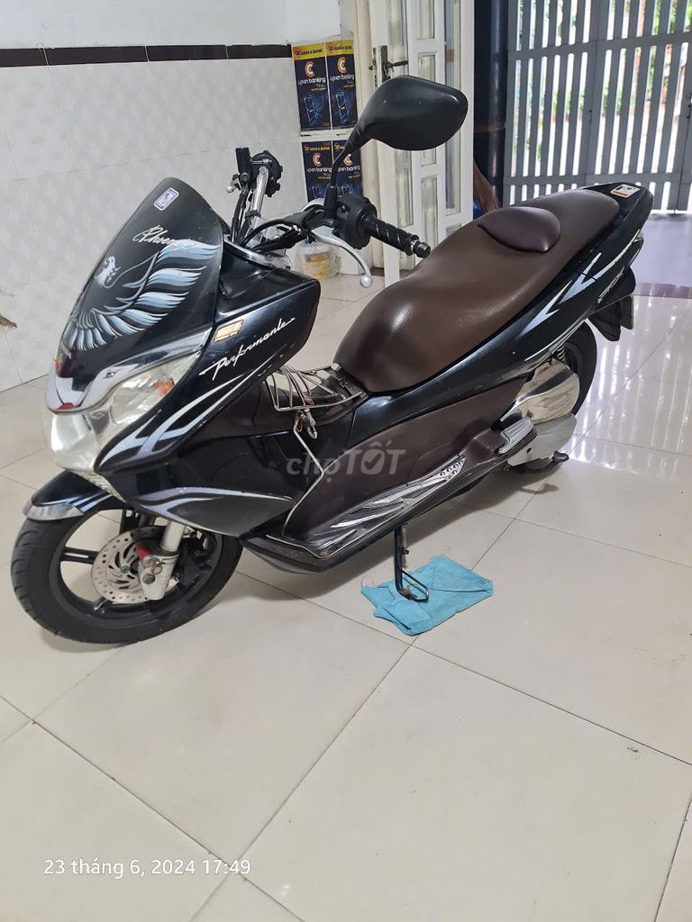 bán xe honda PCX 125cc màu đen hàng 3 cục. Mua bán Xe máy tại Quận Gò Vấp Tp Hồ Chí Minh được đăng bởi Lê Hữu Thanh Vy  hình 1