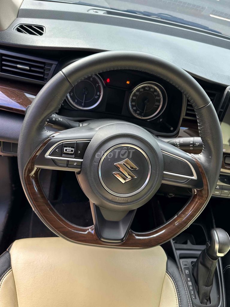 Suzuki Ertiga 2019 GLX 4AT. Mua bán Ô tô tại Thành phố Buôn Ma Thuột Đắk Lắk được đăng bởi Trương Thanh hình 8