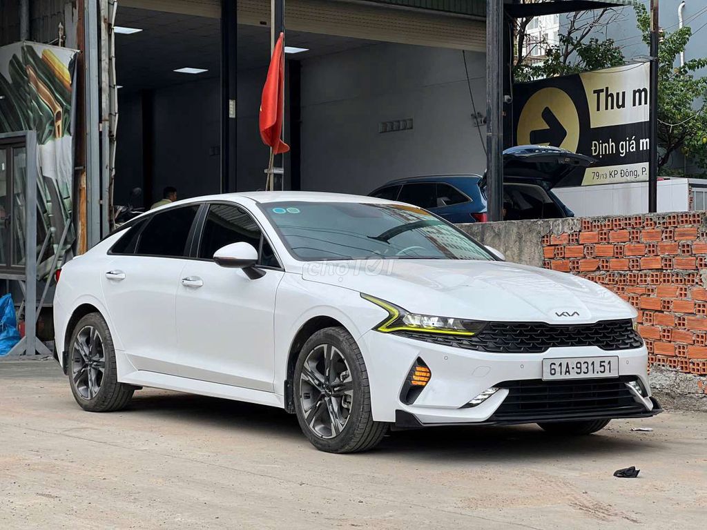 KIA K5 2023 Luxury 8000 km Trắng. Mua bán Ô tô tại Thành phố Thủ Đức Tp Hồ Chí Minh được đăng bởi BÌNH VÌNH PHÚ CHUYÊN XE LƯỚT BAO TEST HÃNG  hình 3