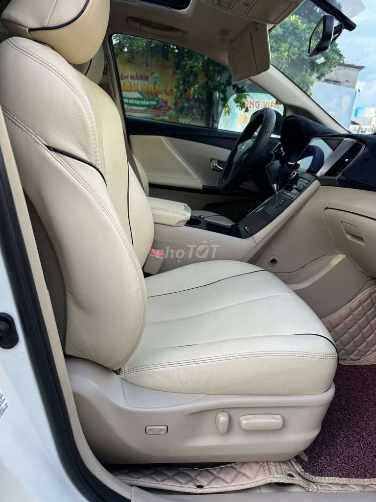 Toyota Venza 2.7AWD 2009 Full 2 cầu Nhập Mỹ🇺🇸. Mua bán Ô tô tại Quận 11 Tp Hồ Chí Minh được đăng bởi Hoàng Phúc hình 17