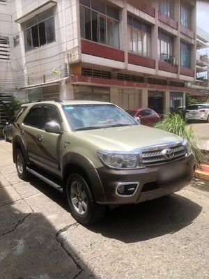 Toyota Fortuner 2010 2.7V - 120000 km. Mua bán Ô tô tại Quận 8 Tp Hồ Chí Minh được đăng bởi Việt
