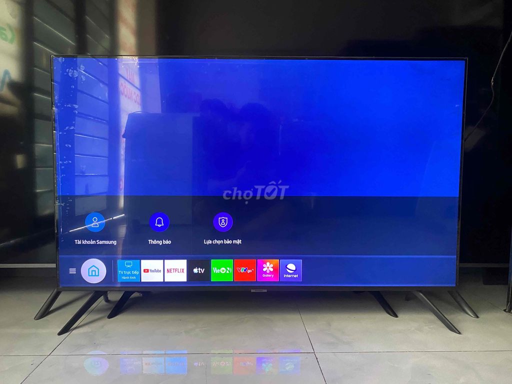 Tivi Samsung 50TU8100 4K UHD Crystal Display. Mua bán Tivi, Âm thanh tại Quận Ninh Kiều Cần Thơ được đăng bởi Thanh Lý Hàng Điện Máy Giá Rẻ hình 1