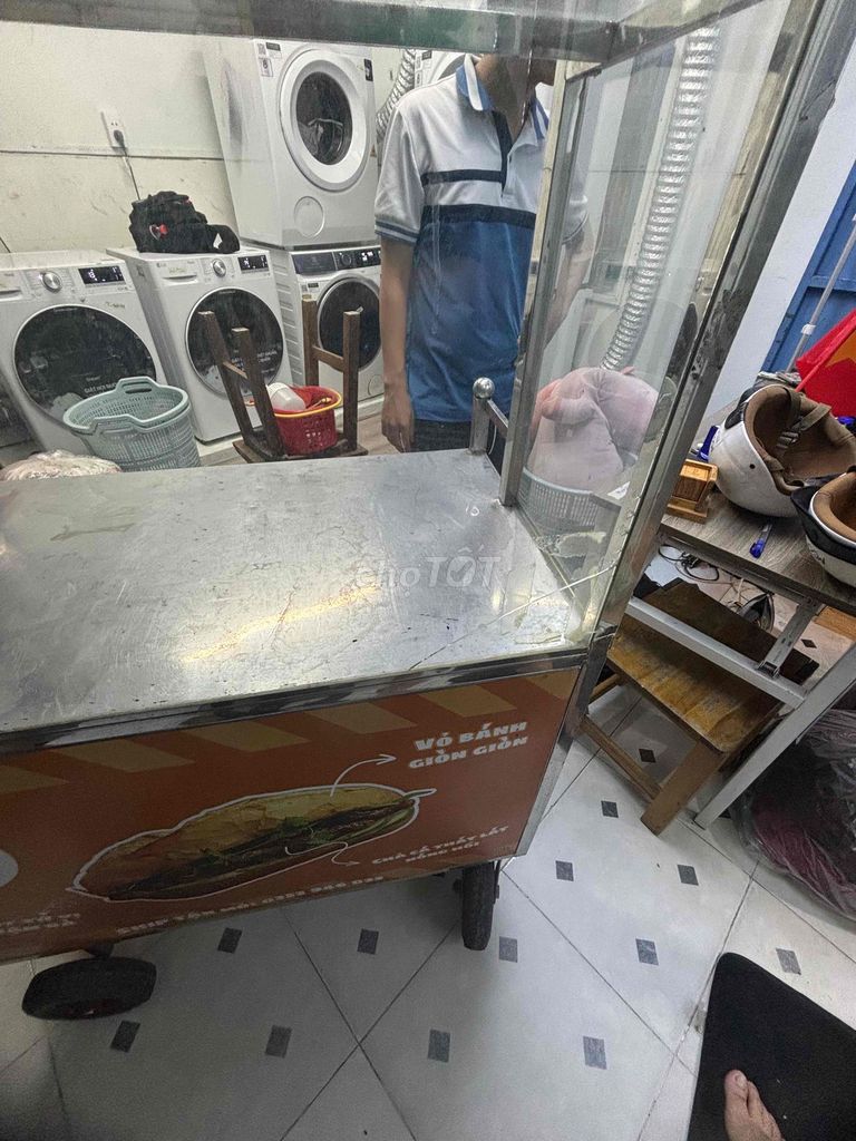 Xe tủ kính inox 1m x 0.5m còn mới đẹp