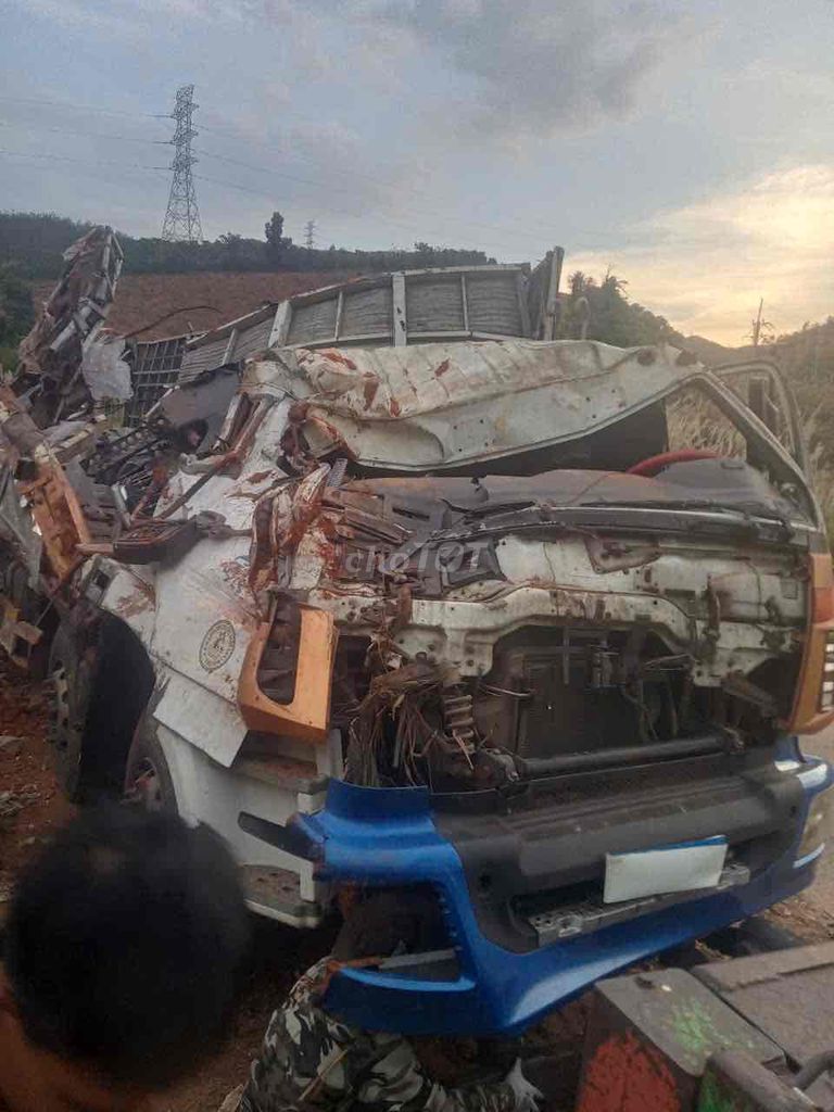 MUA Ô TÔ XE TẢI DU LỊCH HƯ CŨ NGẬP NƯỚC CHÁY NỔ. Mua bán Ô tô tại Thành phố Thuận An Bình Dương được đăng bởi phát hình 3