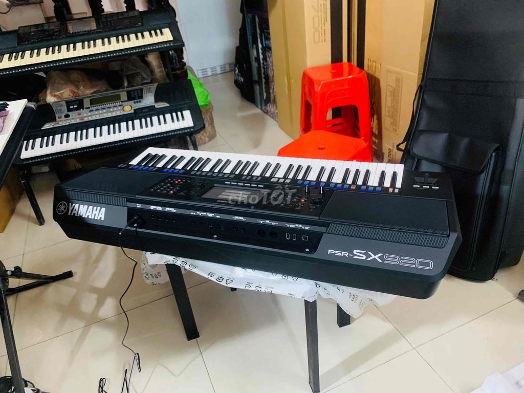 Đàn Organ Yamaha PSR SX920 Mới 100%