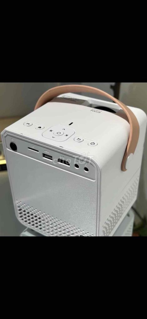 MÁY CHIẾU XIAOMI MAGCH CY303. Mua bán Máy ảnh, Máy quay tại Quận Hồng Bàng Hải Phòng được đăng bởi Nguyễn Thương Thảo hình 1