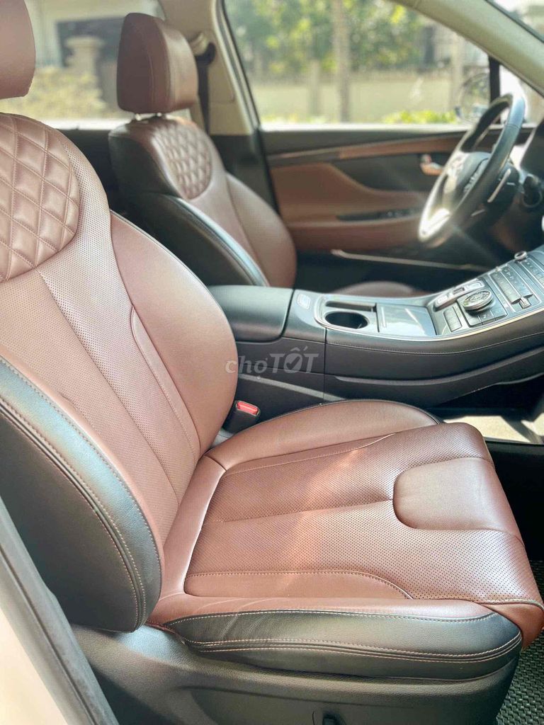 Hyundai Santa Fe 2022 Cao cấp 2.2L máy dầu full. Mua bán Ô tô tại Quận Long Biên Hà Nội được đăng bởi Hoàng Thanh auto hình 6