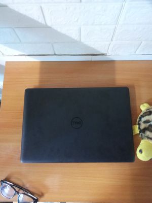 Laptop Dell Vostro i7 8th giá rẻ bao tốt