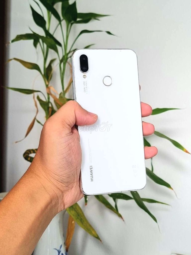 Huawei Nova 3i 128GB Trắng. Mua bán Điện thoại tại Quận Hải Châu Đà Nẵng được đăng bởi Lộc Roy hình 1