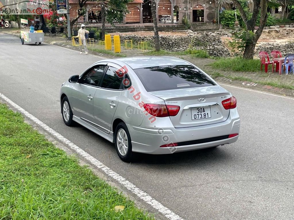 Hyundai Avante 1.6 MT 2015 - 245 Triệu. Mua bán Ô tô tại Quận Cái Răng Cần Thơ được đăng bởi Nguyen Quoc Huy hình 4