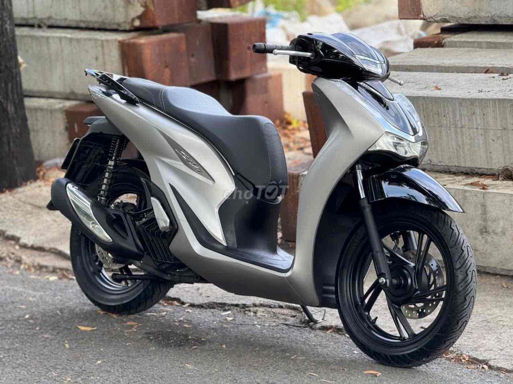 SH 150i ABS 2020 MIX XÁM TITAN BSTP. Mua bán Xe máy tại Thành phố Thủ Đức Tp Hồ Chí Minh được đăng bởi Vũ Vũ hình 1