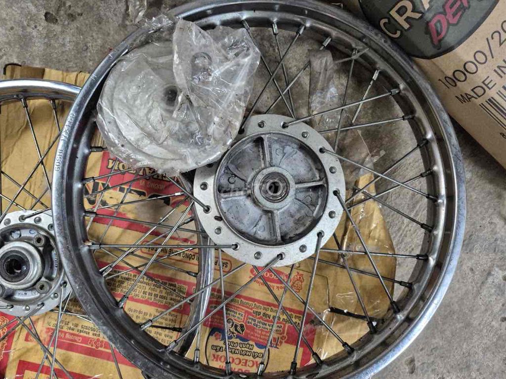 thay bánh mâm dư ra cặp bánh căm futreneo .. Mua bán Phụ tùng xe tại Quận 12 Tp Hồ Chí Minh được đăng bởi phương hình 3